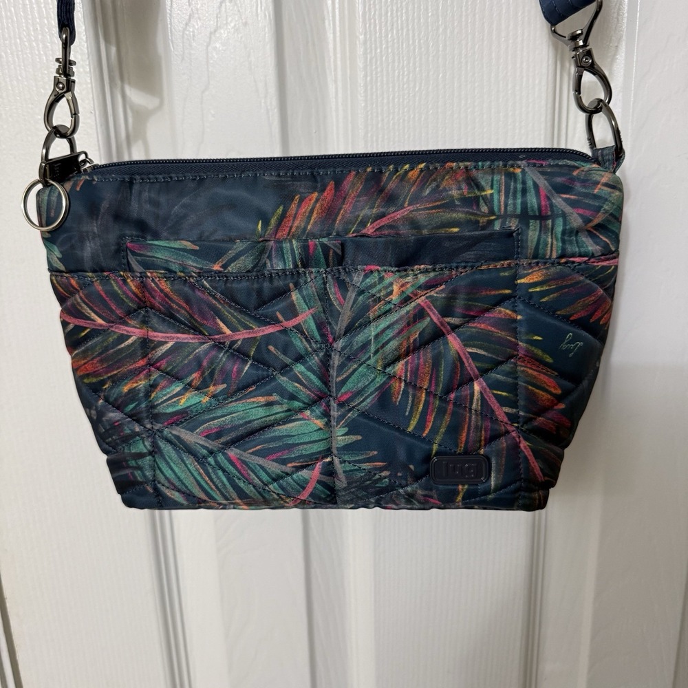 Lug RFID Quilted Crossbody Strap Flare Tropical Leaves - Picture 2 of 7